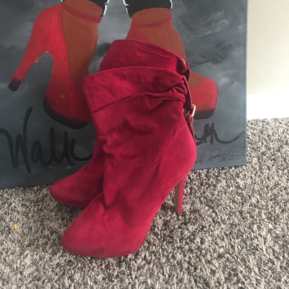 Booties - Picture 3 of 4